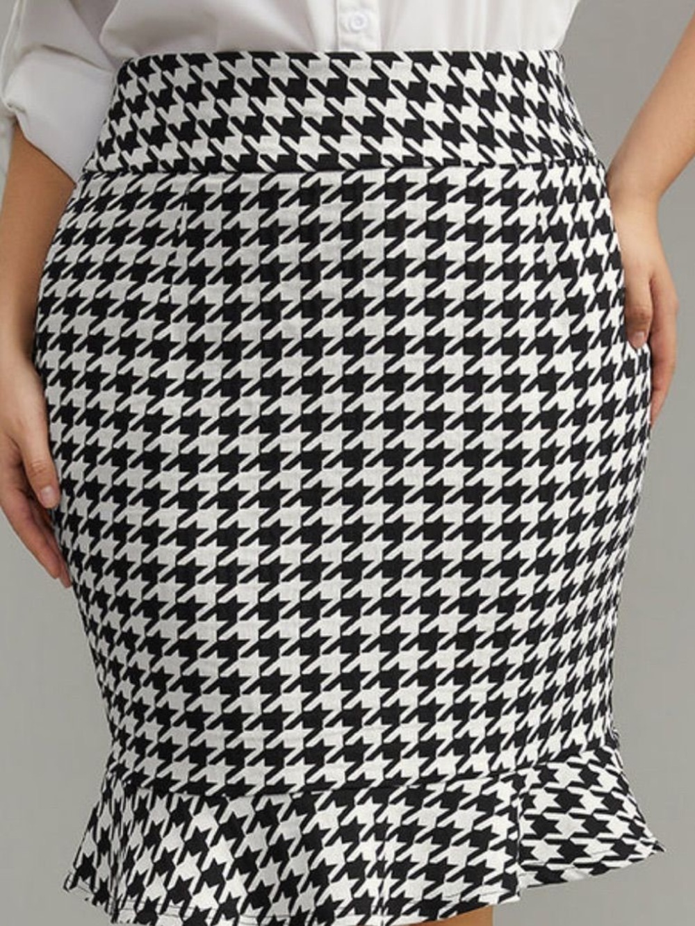 BloomChic Black and White Pencil Skirt with Flounce Hem